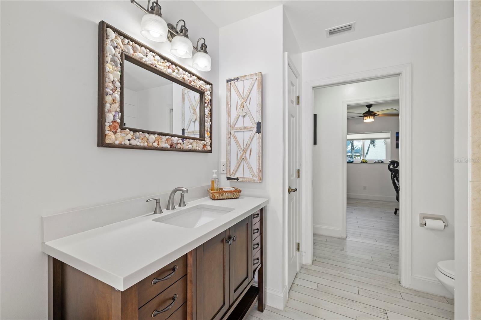 Image 29 of 49 For 3504 6th Street