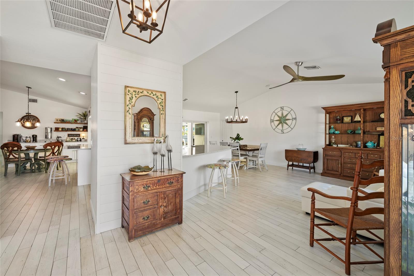 Image 3 of 49 For 3504 6th Street