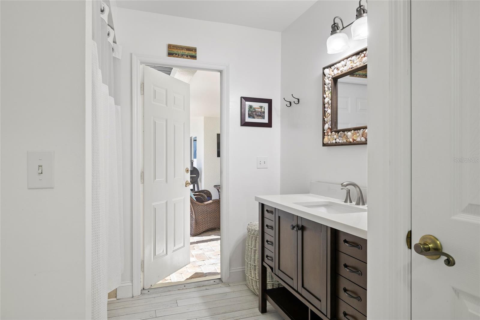 Image 30 of 49 For 3504 6th Street