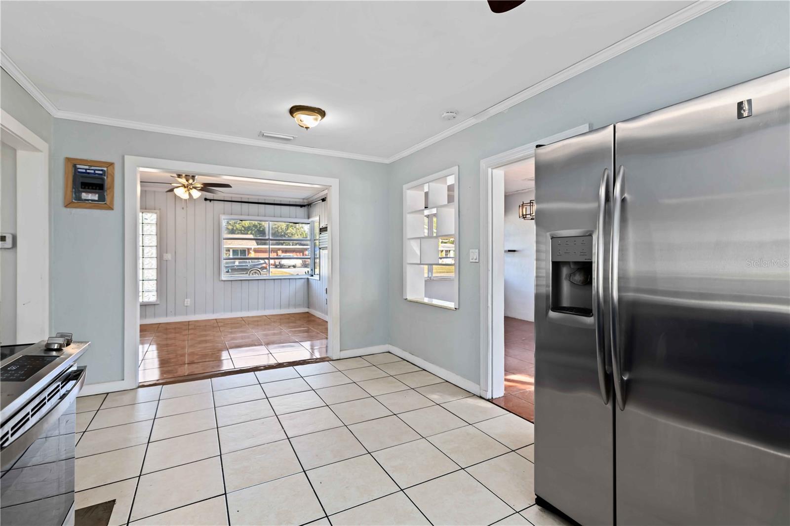 Image 13 of 36 For 1011 14th Street W