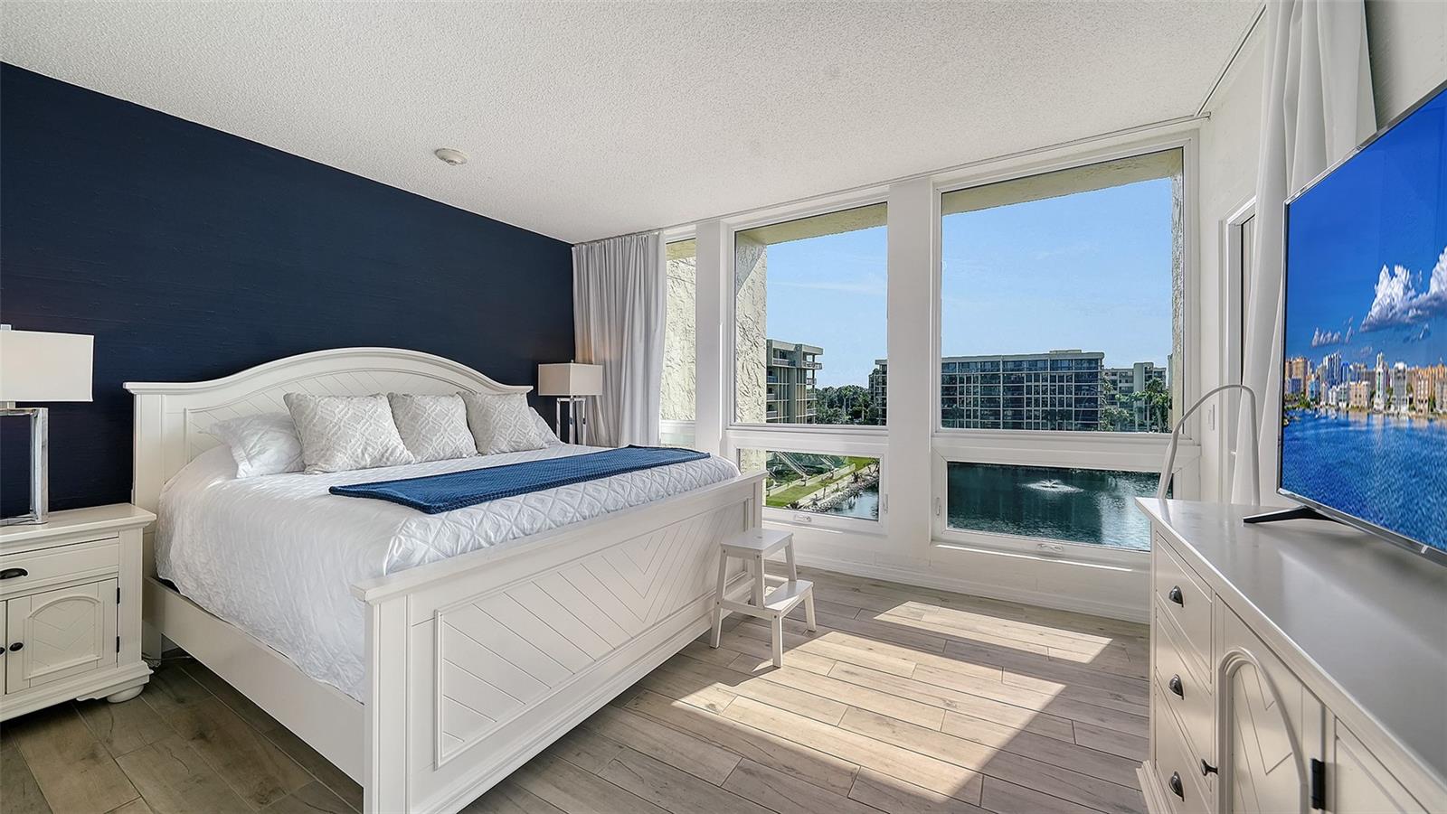 Image 22 of 60 For 1115 Gulf Of Mexico Drive 401