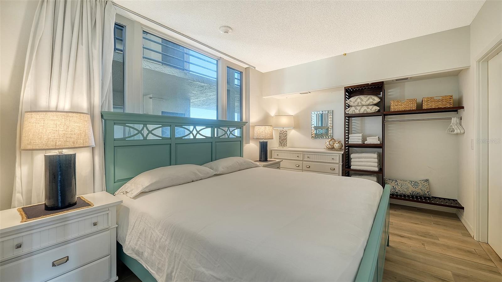 Image 27 of 60 For 1115 Gulf Of Mexico Drive 401