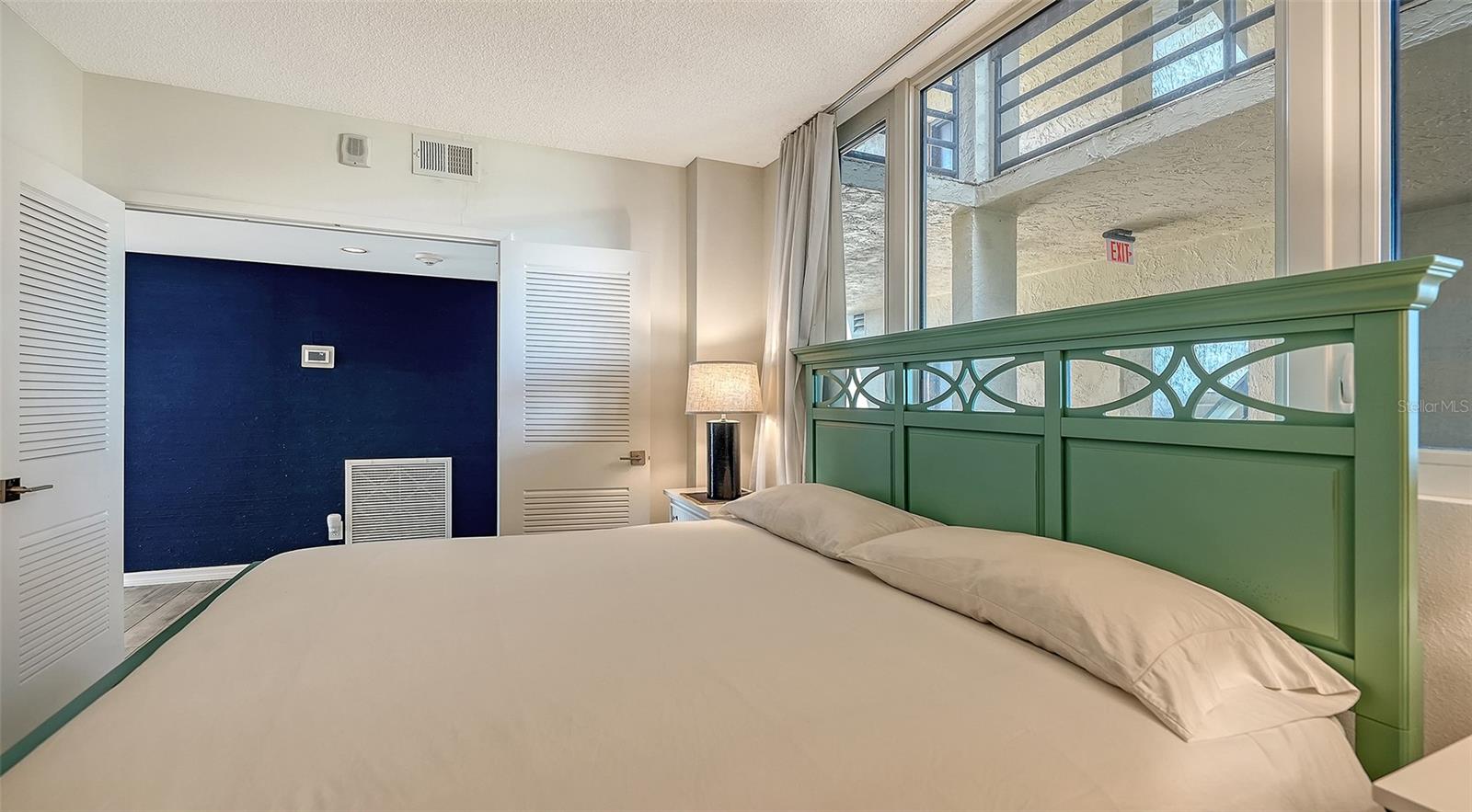 Image 29 of 60 For 1115 Gulf Of Mexico Drive 401