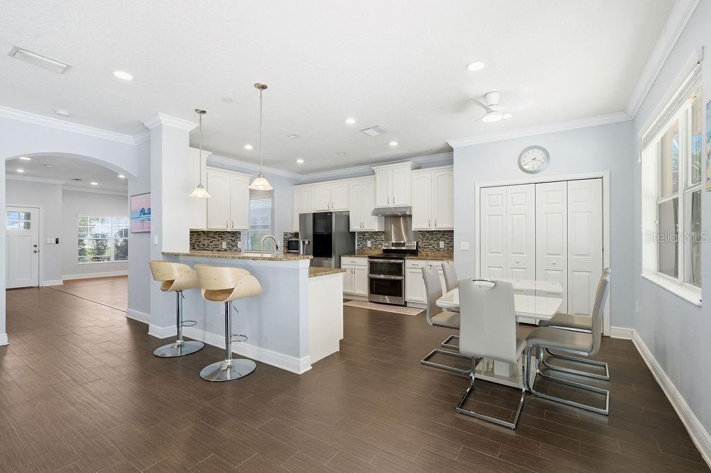 Image 16 of 88 For 10534 Lake Seminole Terrace