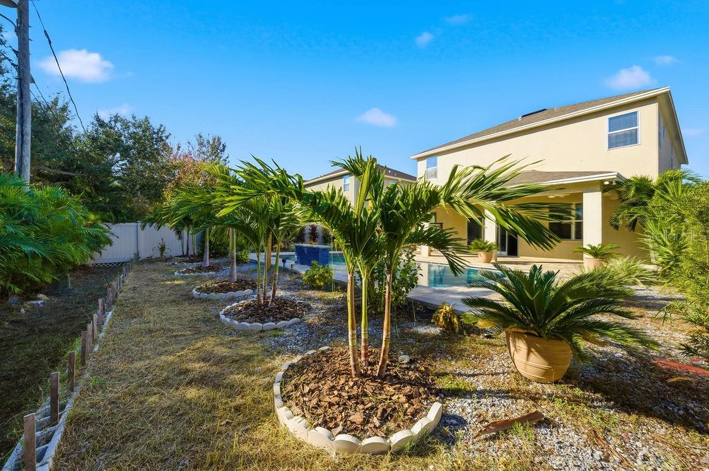 Image 34 of 88 For 10534 Lake Seminole Terrace