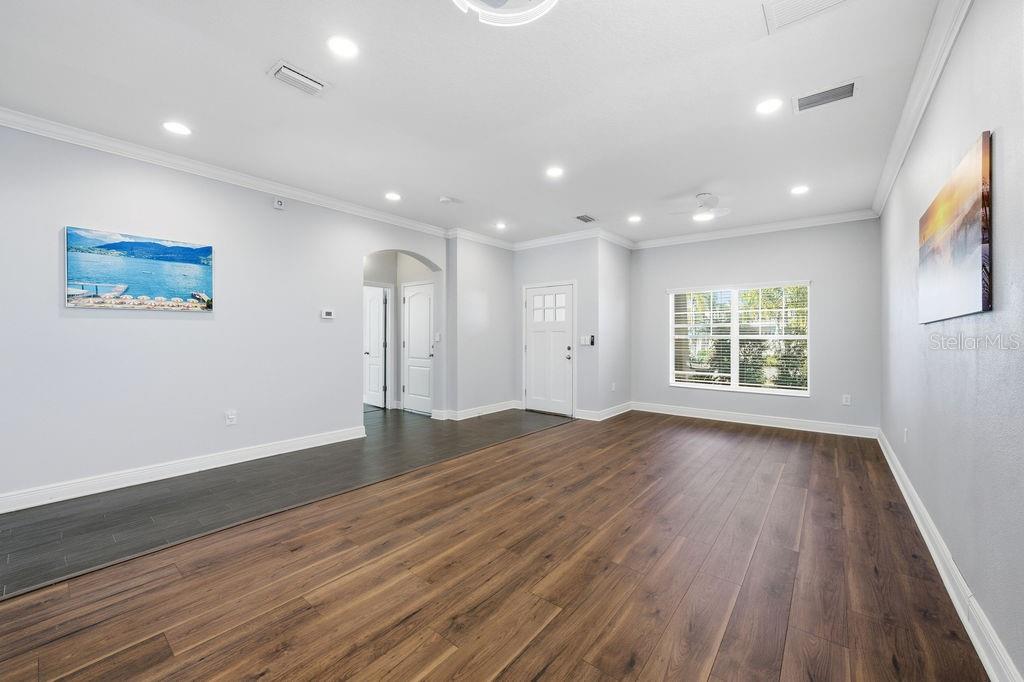 Image 5 of 88 For 10534 Lake Seminole Terrace