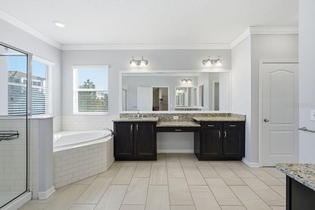 Image 56 of 88 For 10534 Lake Seminole Terrace