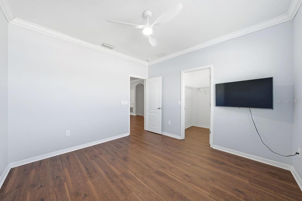 Image 67 of 88 For 10534 Lake Seminole Terrace