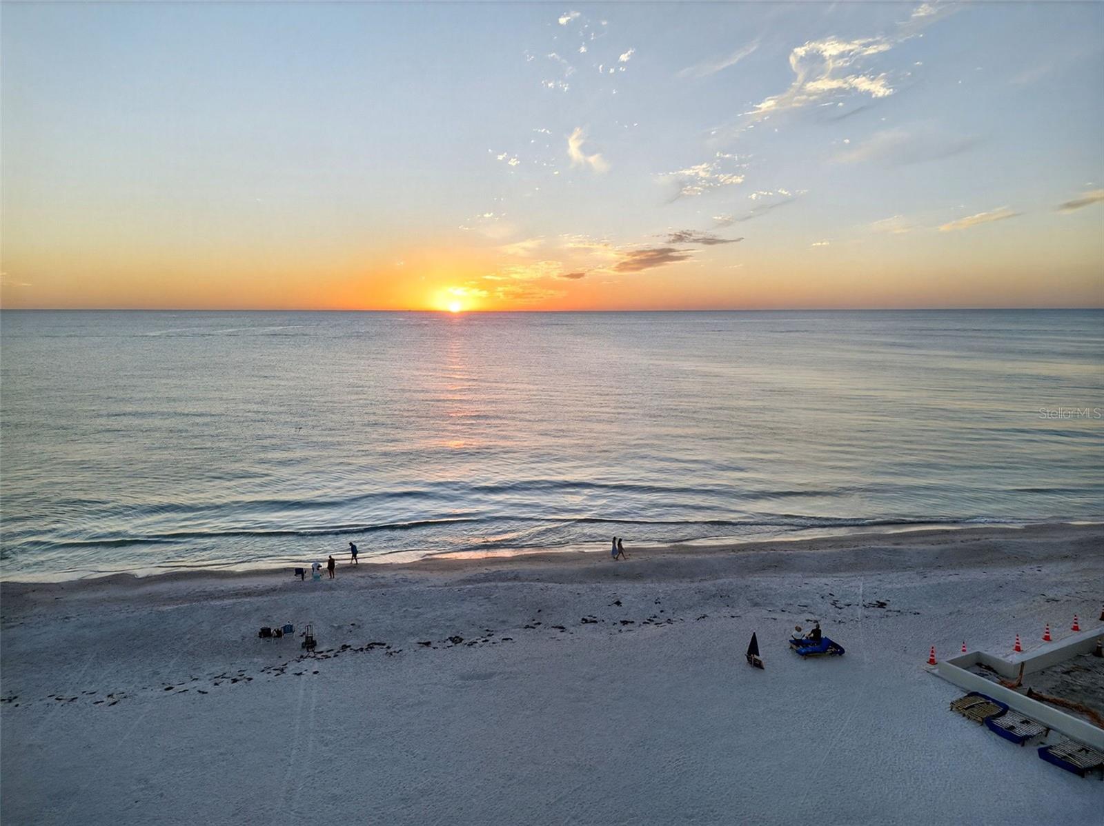 Image 22 of 36 For 2100 Benjamin Franklin Drive 203