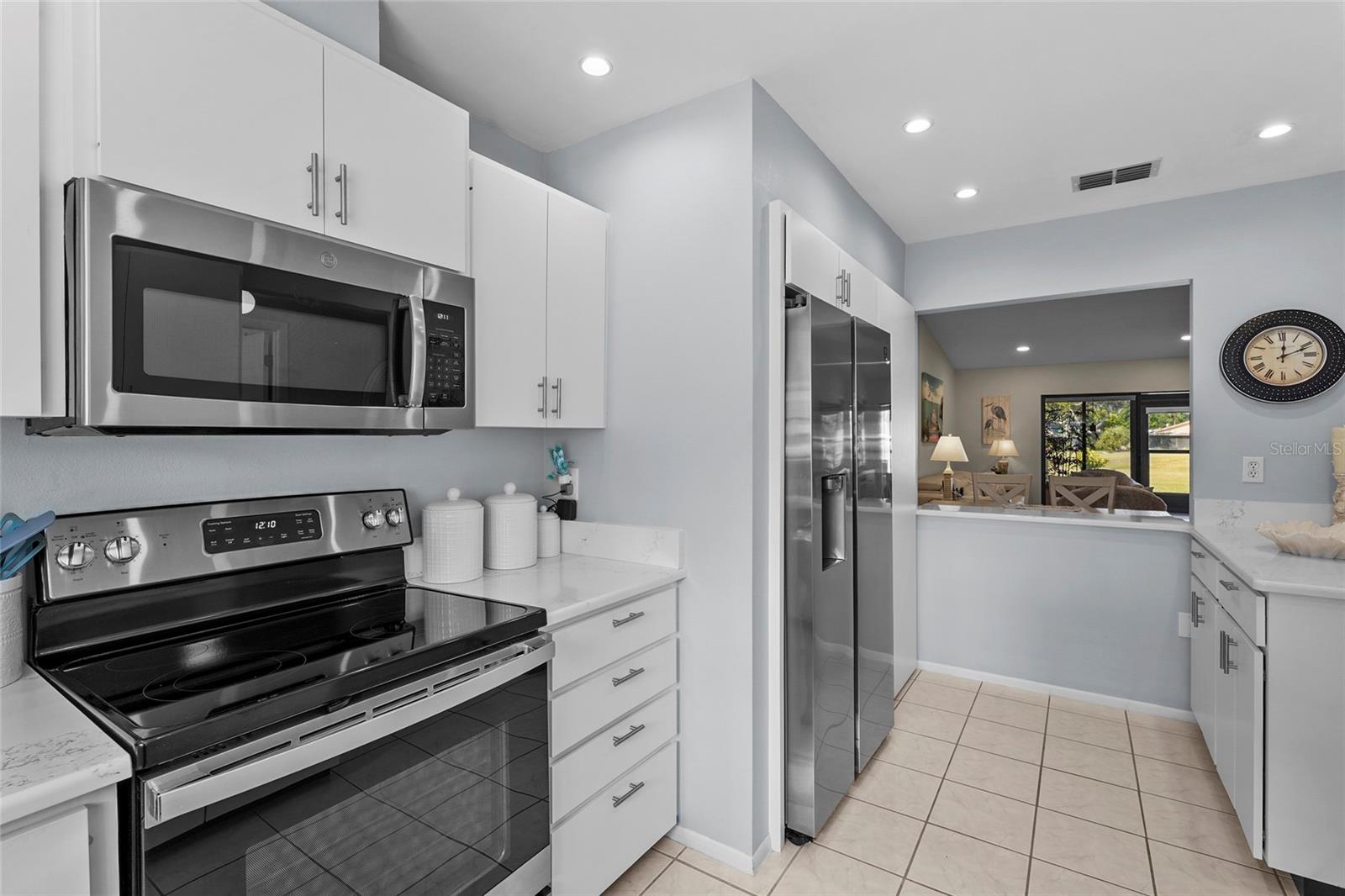 Image 20 of 64 For 6104 29th Avenue W 1