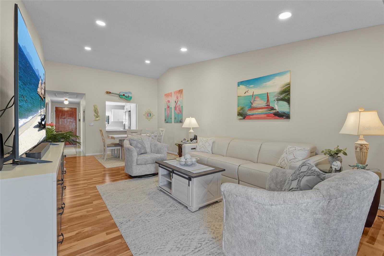 Image 28 of 64 For 6104 29th Avenue W 1