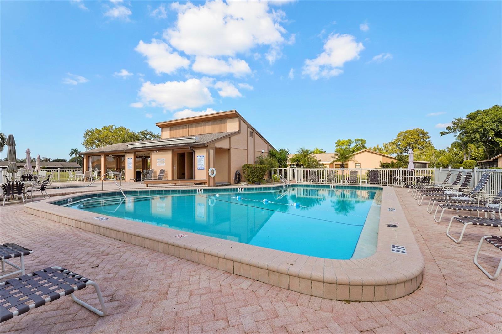 Image 54 of 64 For 6104 29th Avenue W 1