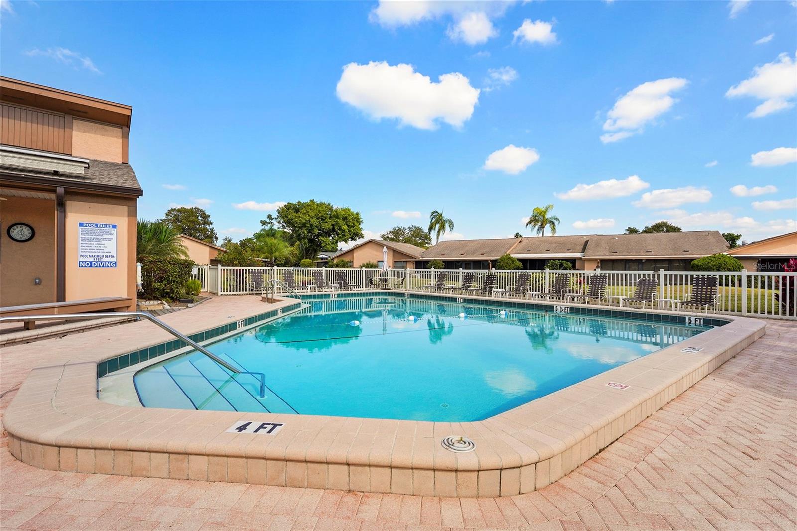 Image 55 of 64 For 6104 29th Avenue W 1