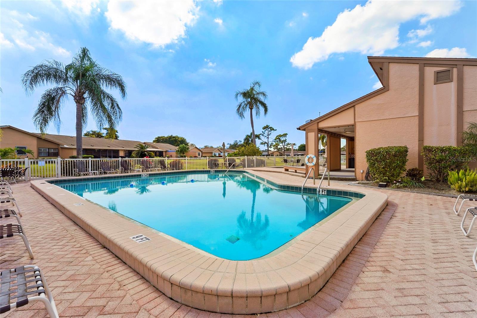 Image 56 of 64 For 6104 29th Avenue W 1