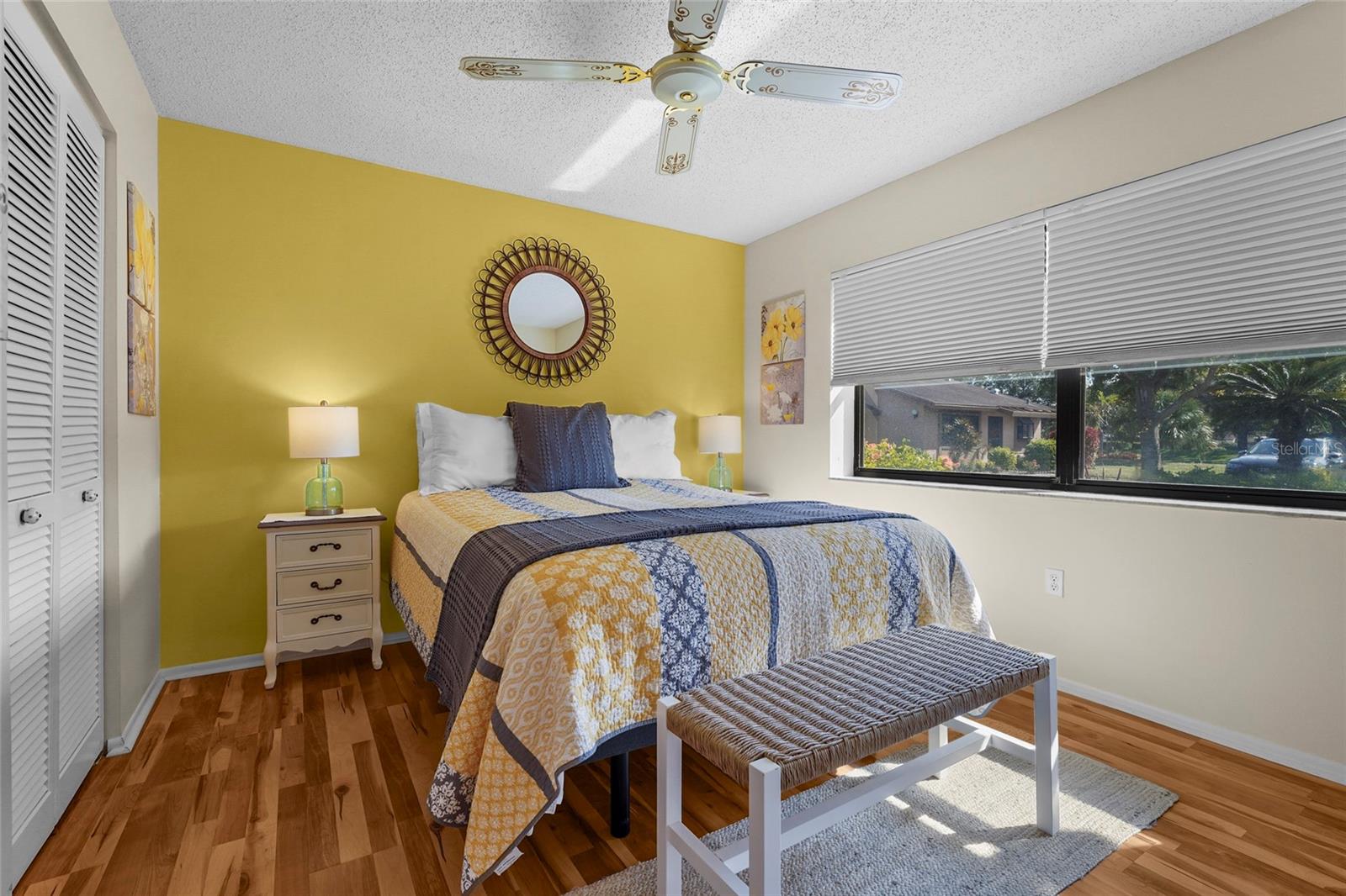 Image 7 of 64 For 6104 29th Avenue W 1