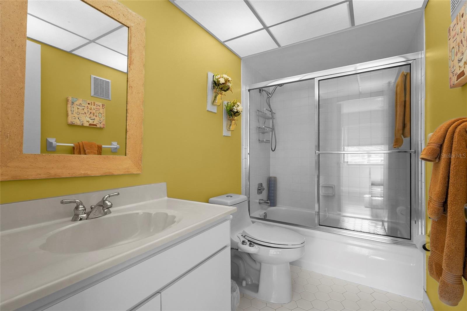 Image 8 of 64 For 6104 29th Avenue W 1