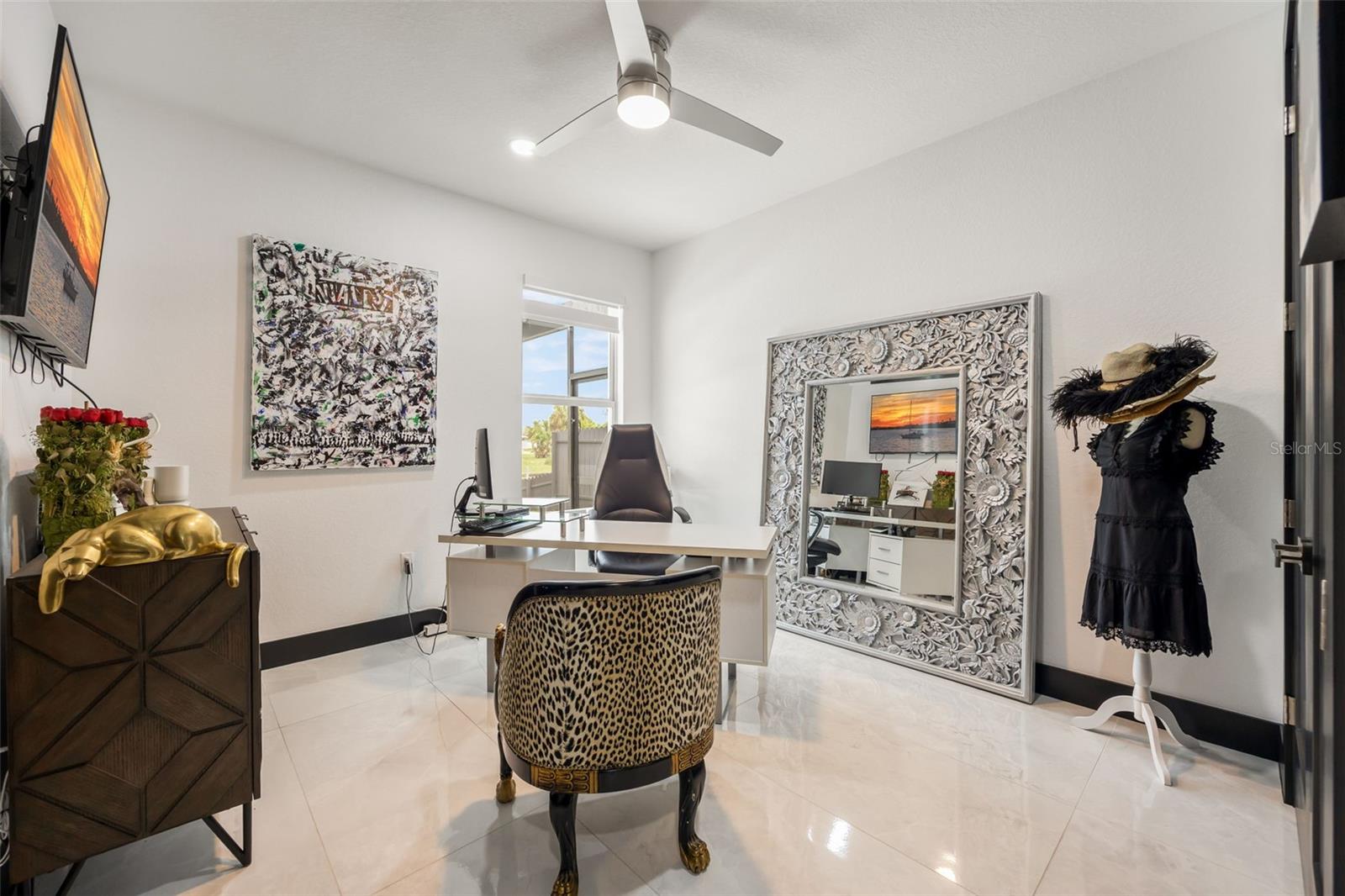 Image 21 of 48 For 1202 11th Place