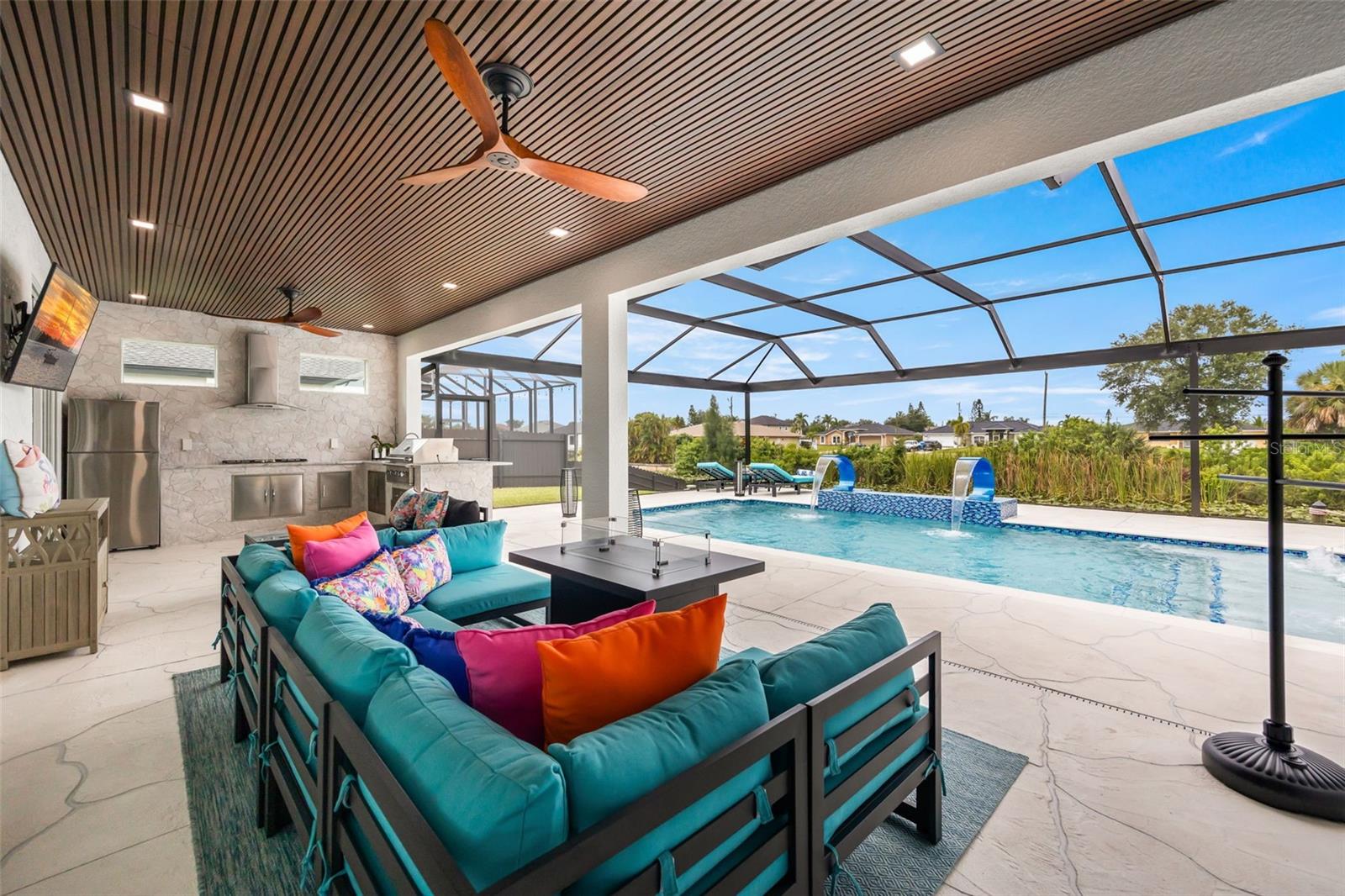 Image 26 of 48 For 1202 11th Place