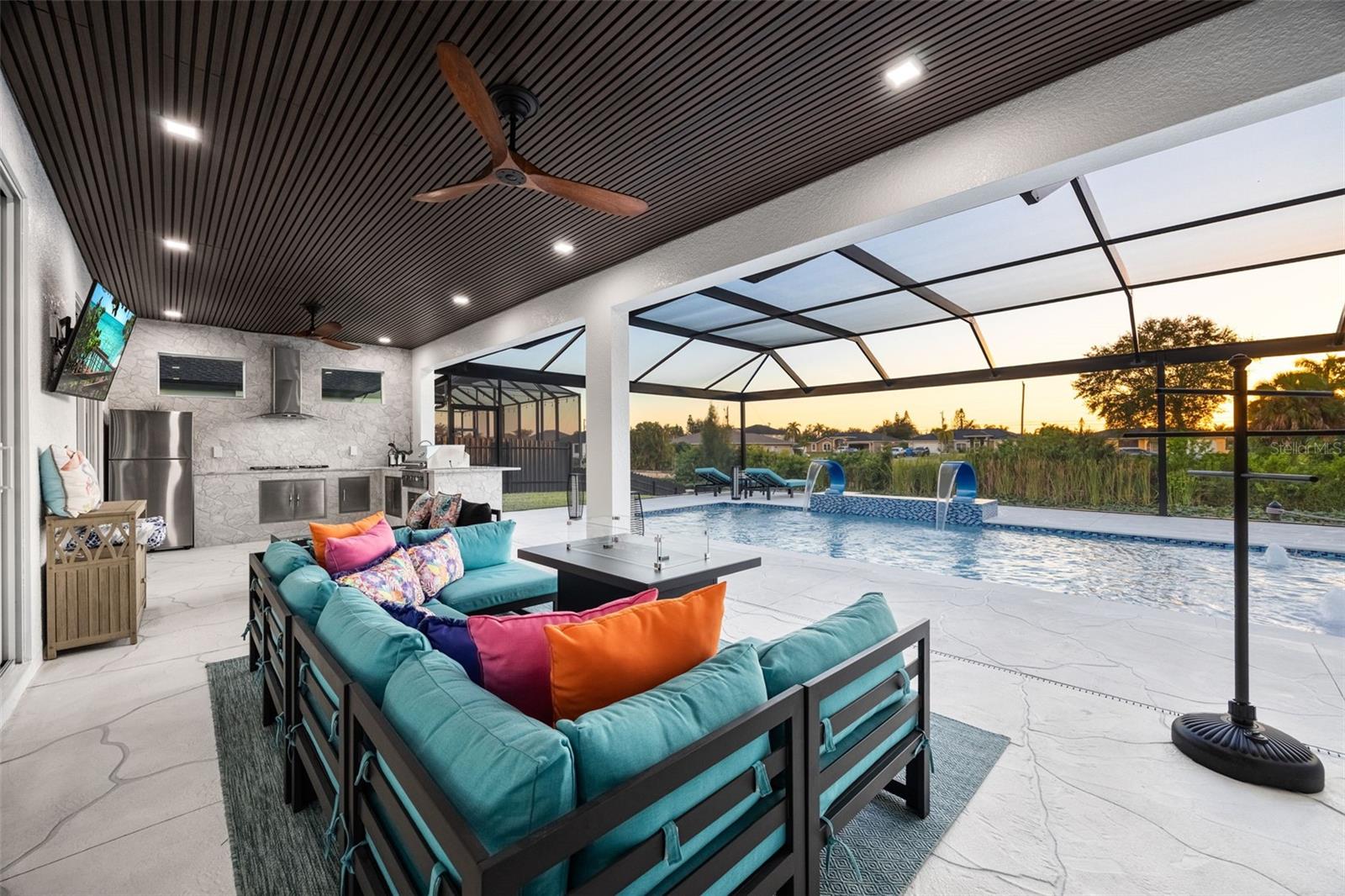 Image 36 of 48 For 1202 11th Place