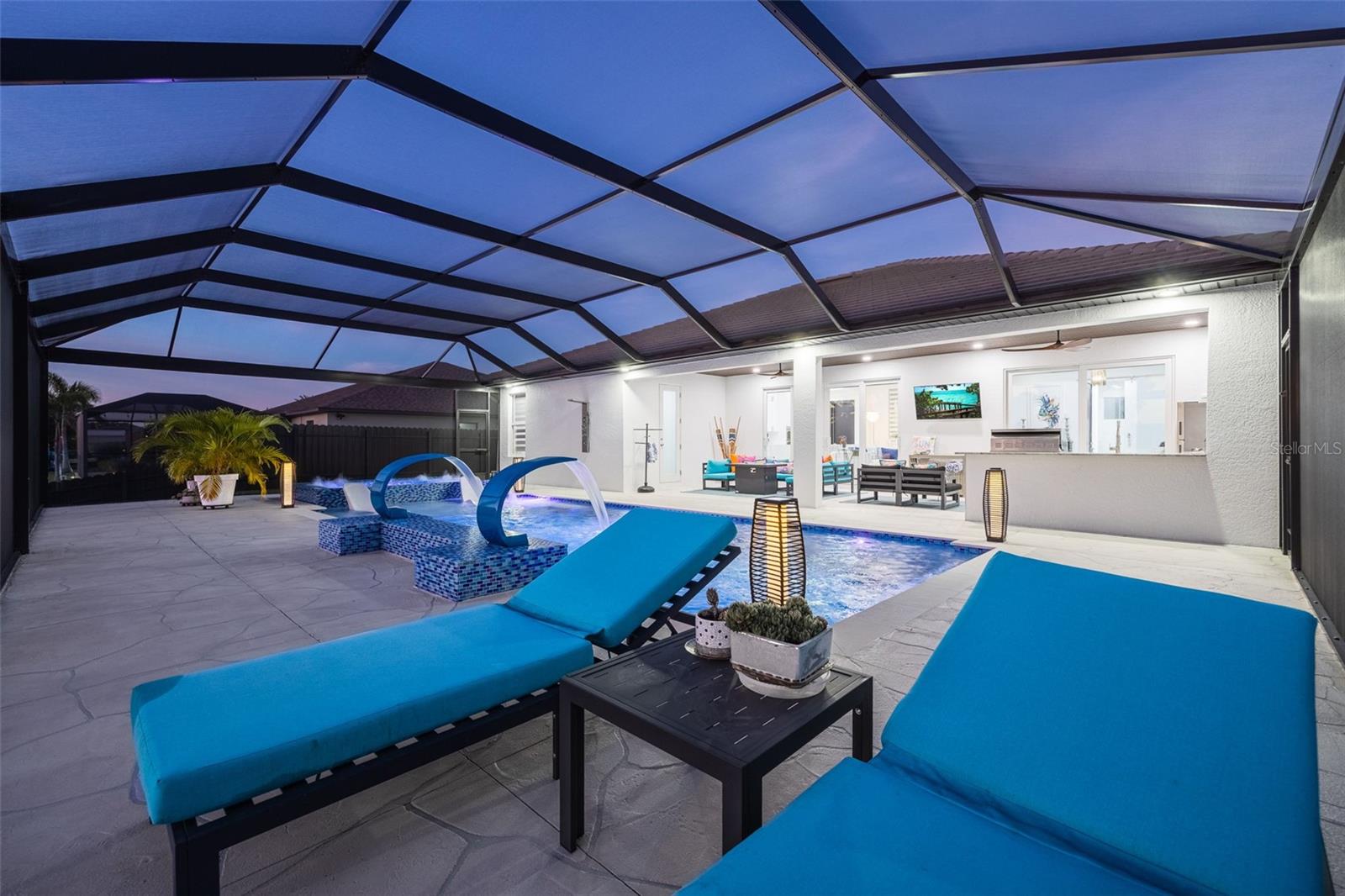 Image 38 of 48 For 1202 11th Place