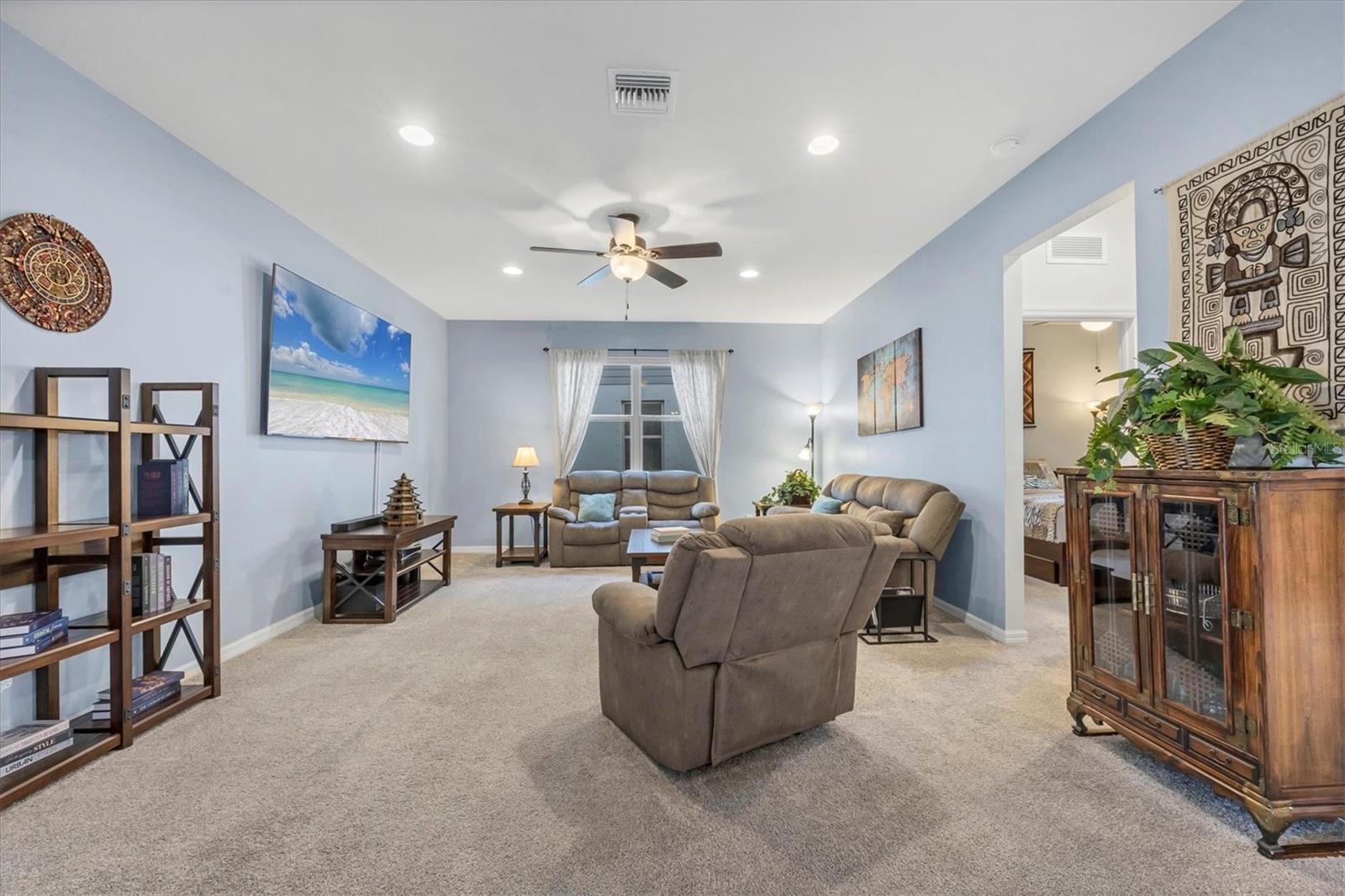 Image 11 of 52 For 6443 Kenava Loop