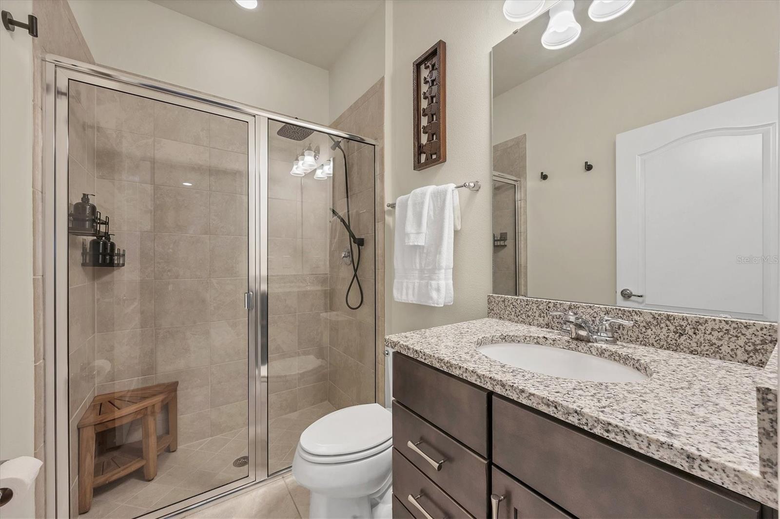 Image 17 of 52 For 6443 Kenava Loop