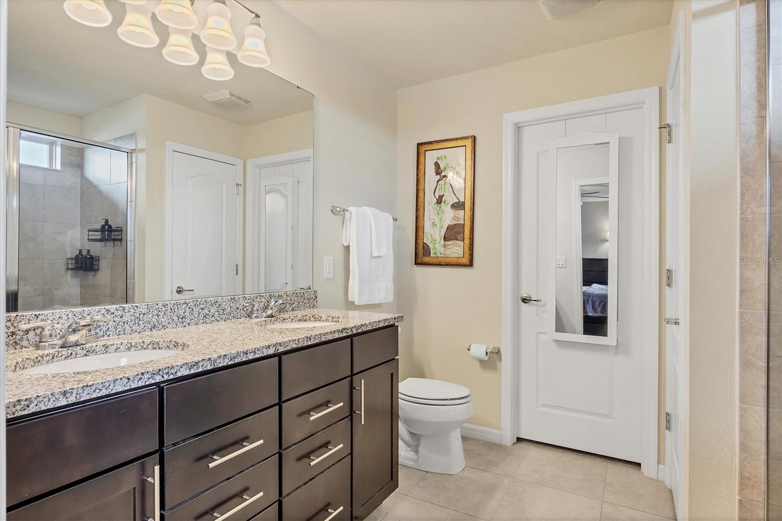 Image 23 of 52 For 6443 Kenava Loop