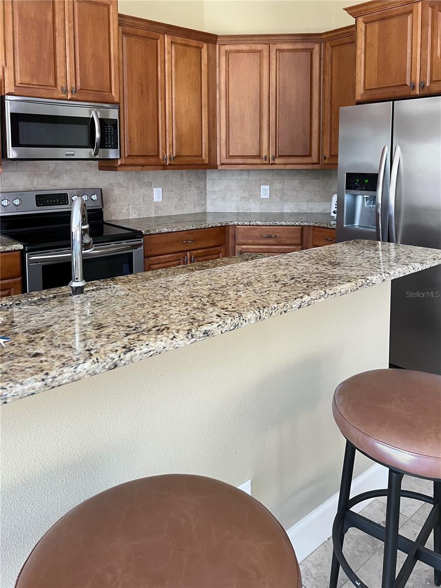 Image 13 of 36 For 4721 Turnberry Circle