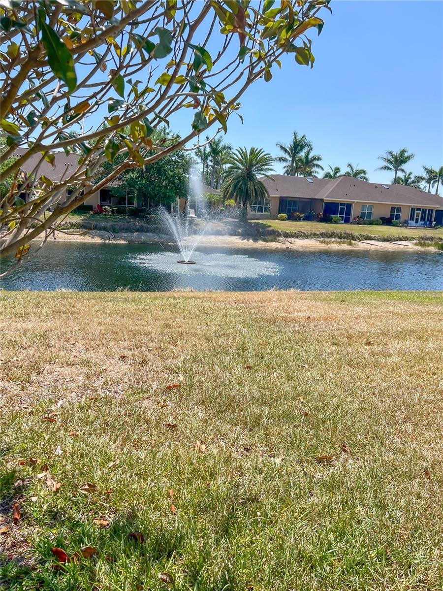 Image 3 of 36 For 4721 Turnberry Circle