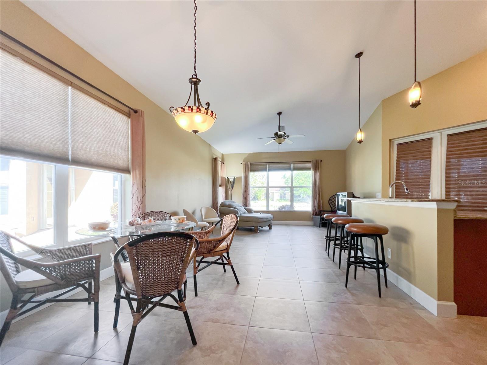 Image 7 of 36 For 4721 Turnberry Circle