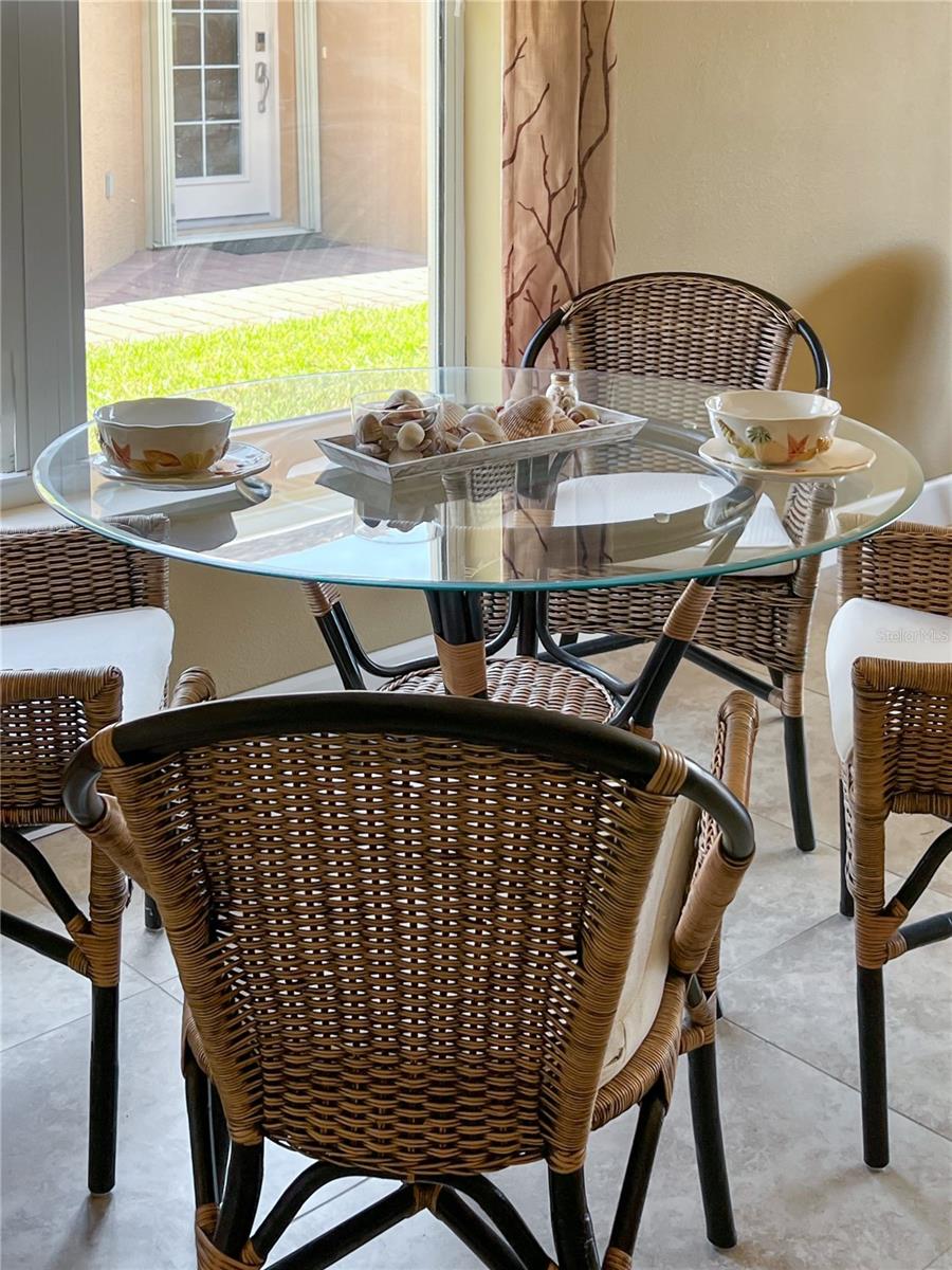 Image 9 of 36 For 4721 Turnberry Circle