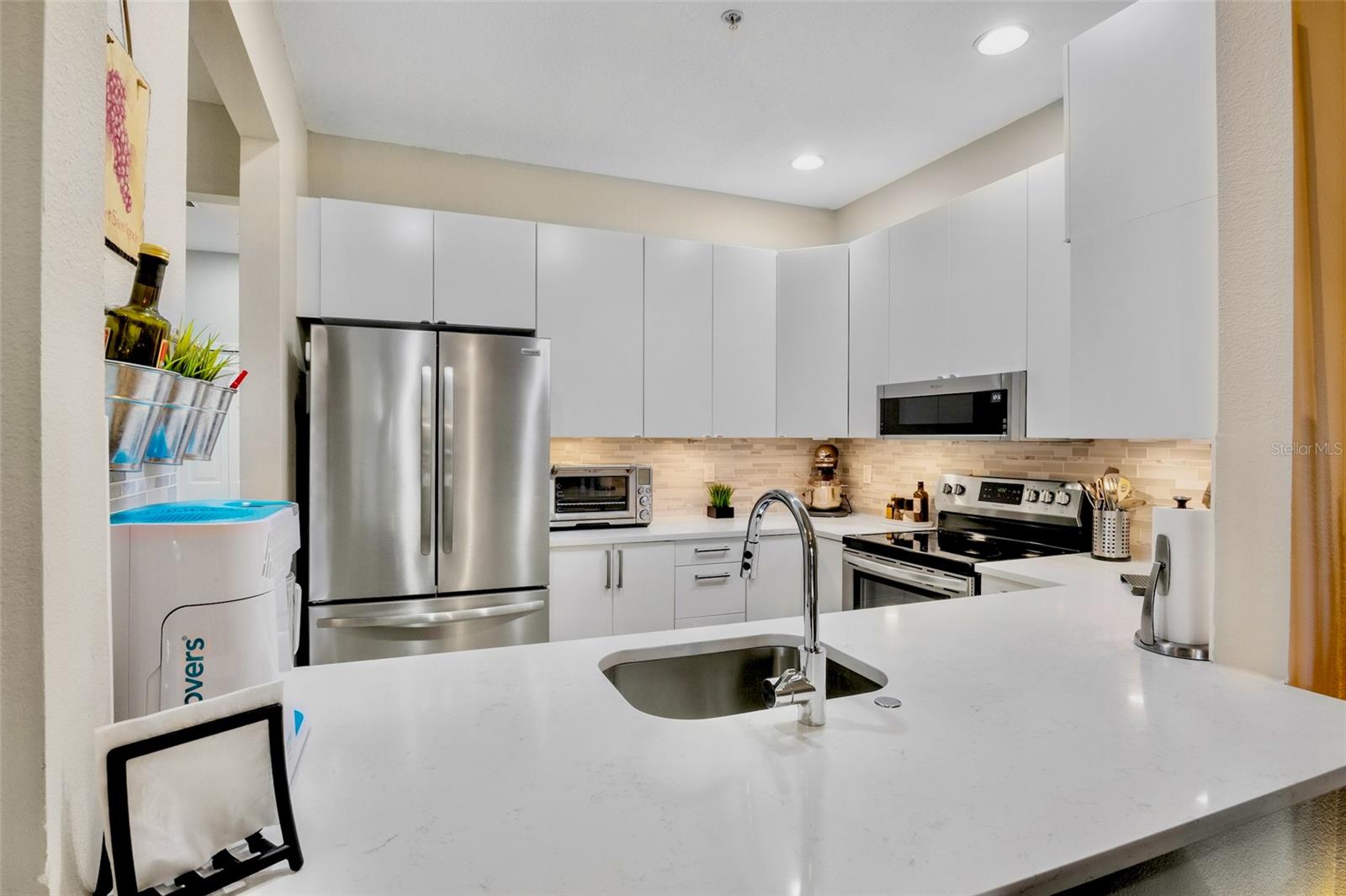 Image 10 of 32 For 3537 Parkridge Circle 15-106