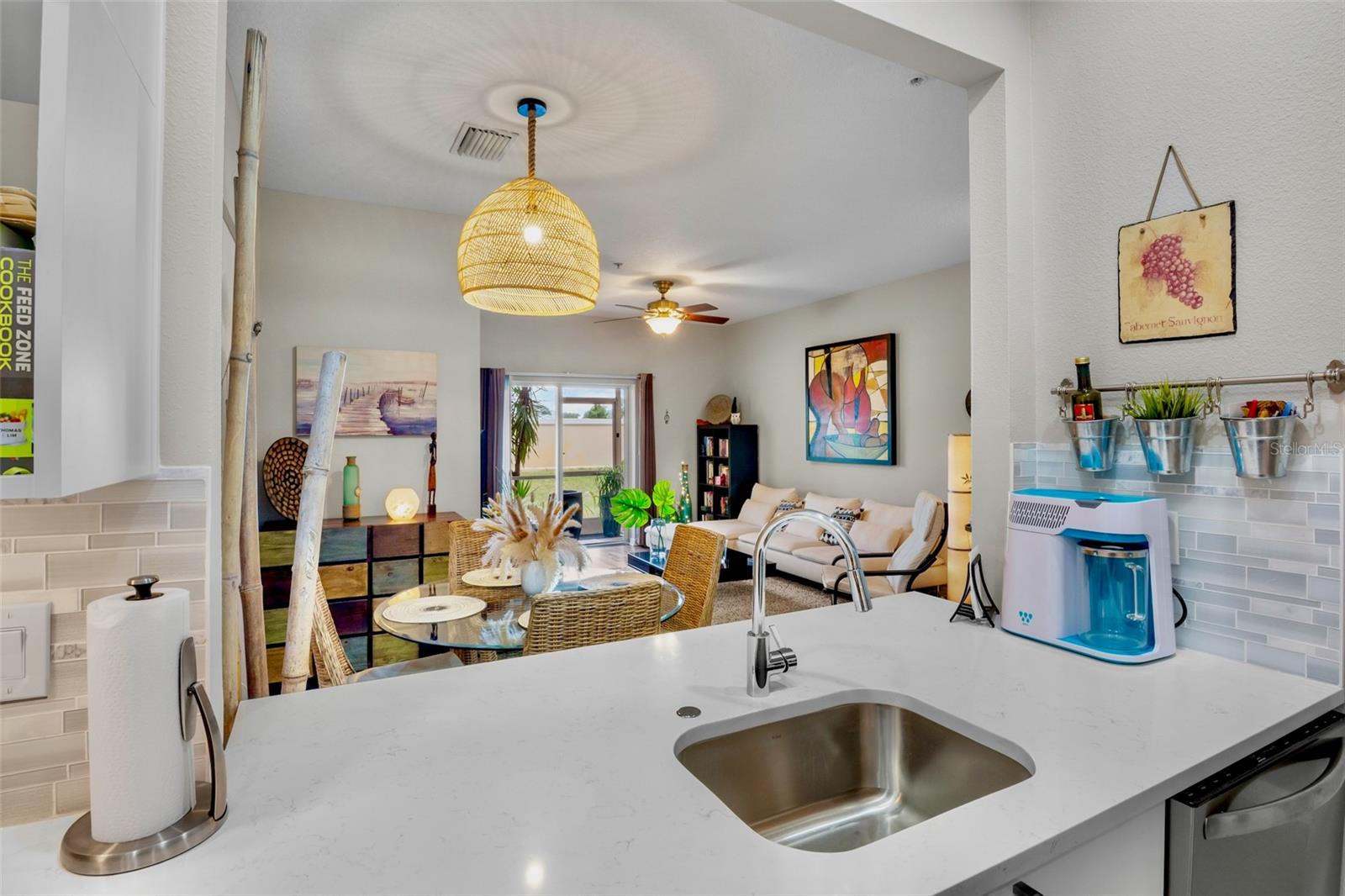 Image 12 of 32 For 3537 Parkridge Circle 15-106