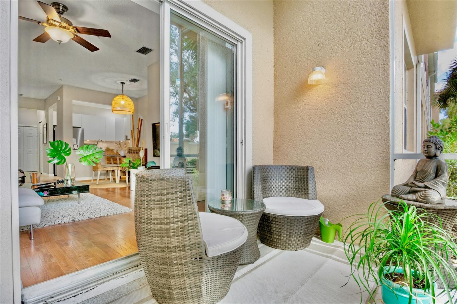 Image 23 of 32 For 3537 Parkridge Circle 15-106