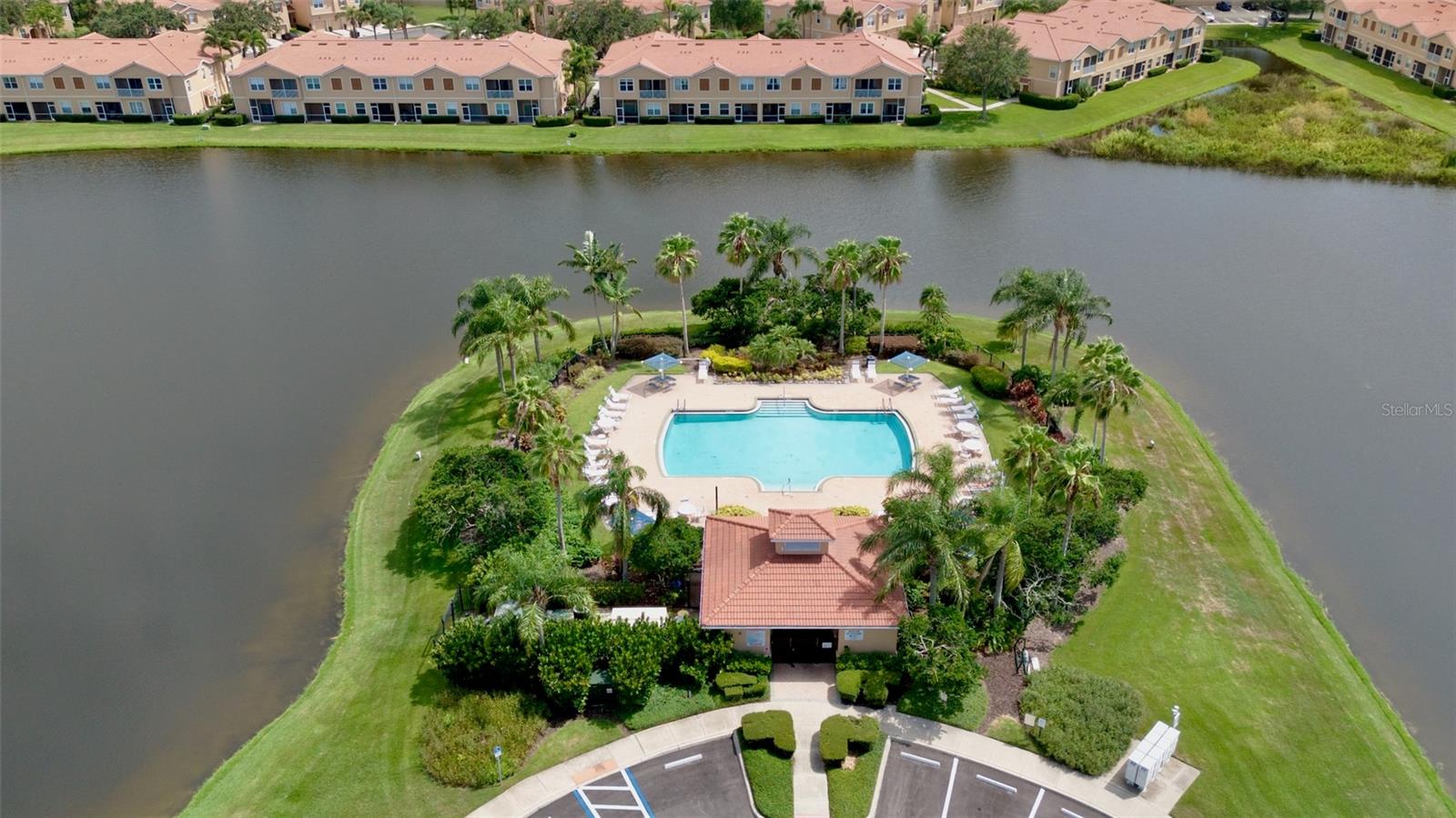 Image 29 of 32 For 3537 Parkridge Circle 15-106