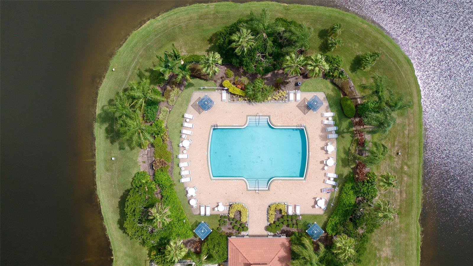 Image 30 of 32 For 3537 Parkridge Circle 15-106