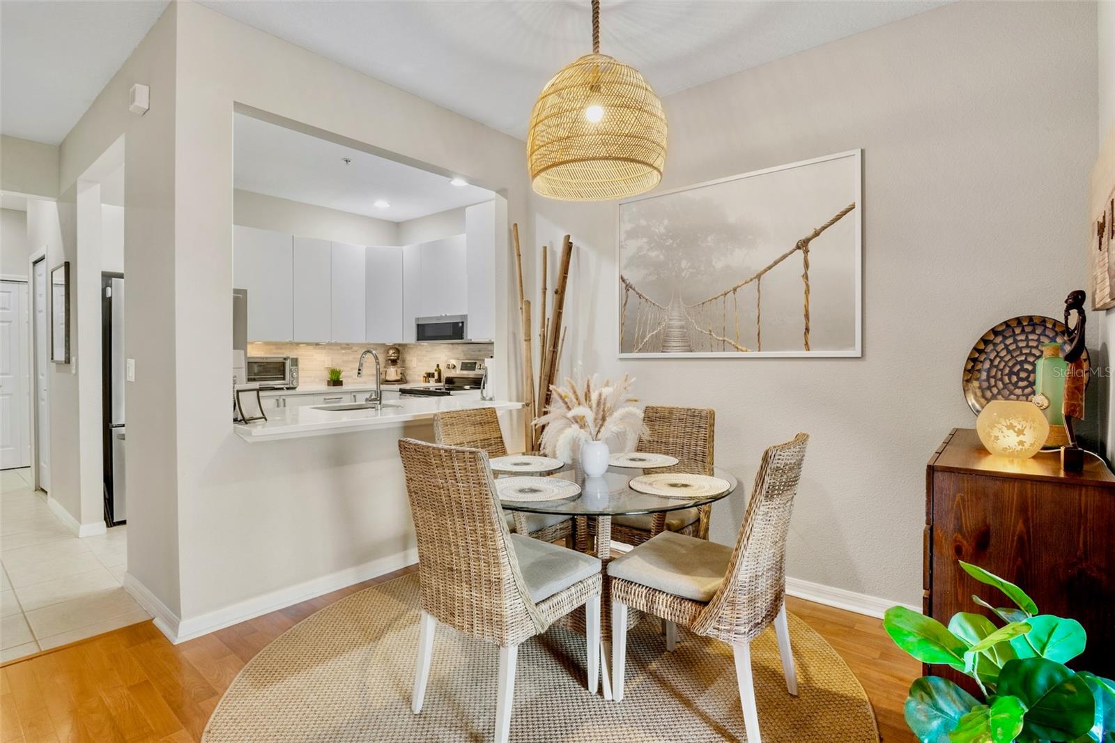 Image 9 of 32 For 3537 Parkridge Circle 15-106