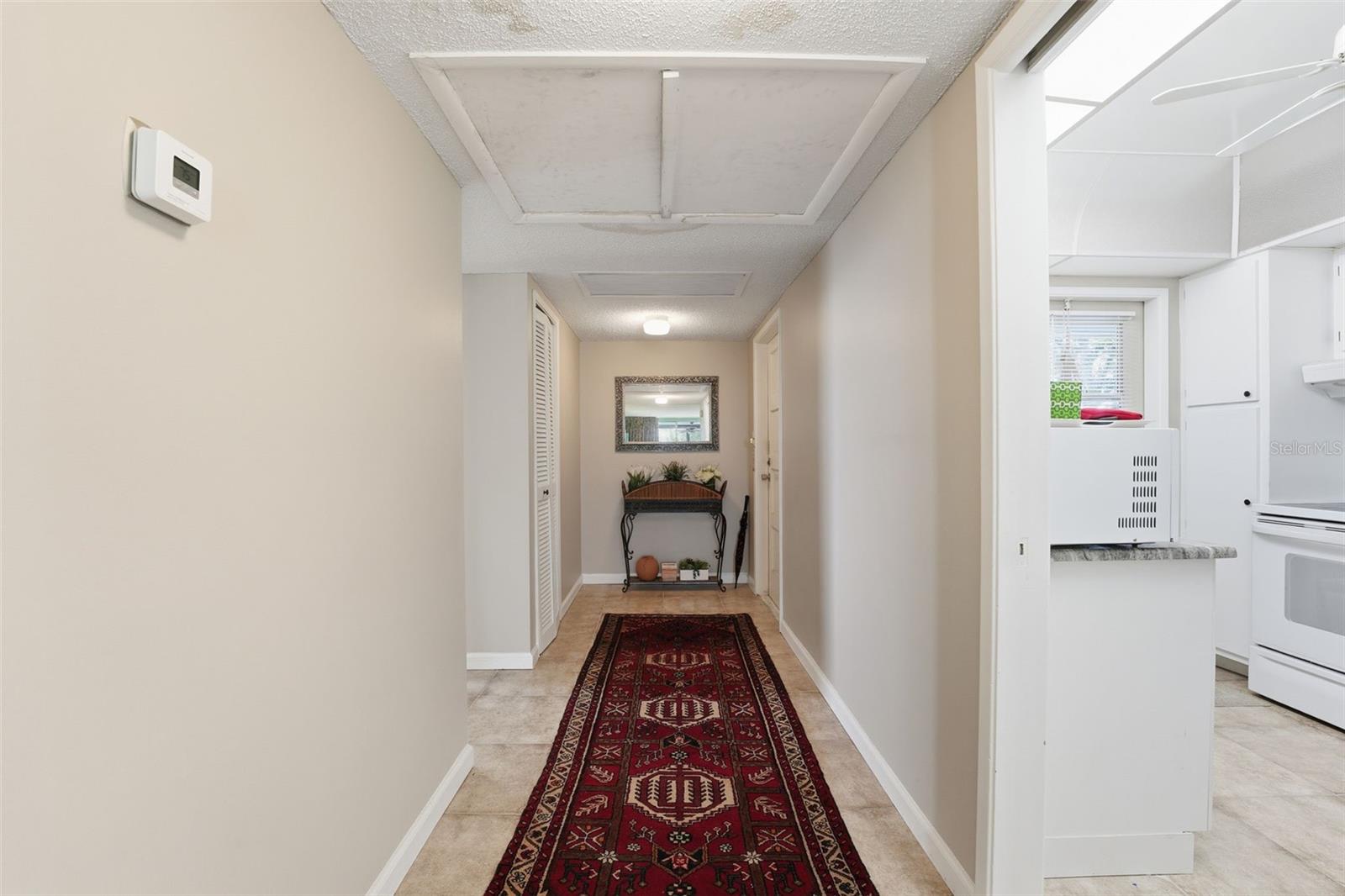 Image 5 of 26 For 7461 Country Club Drive N 301