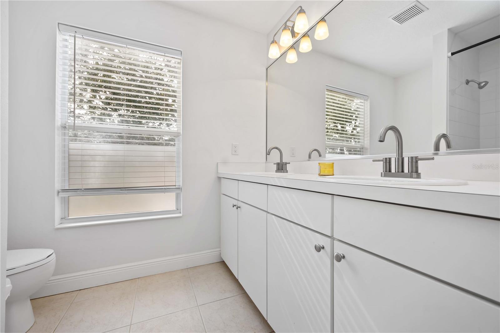 Image 35 of 61 For 339 Heritage Isles Way