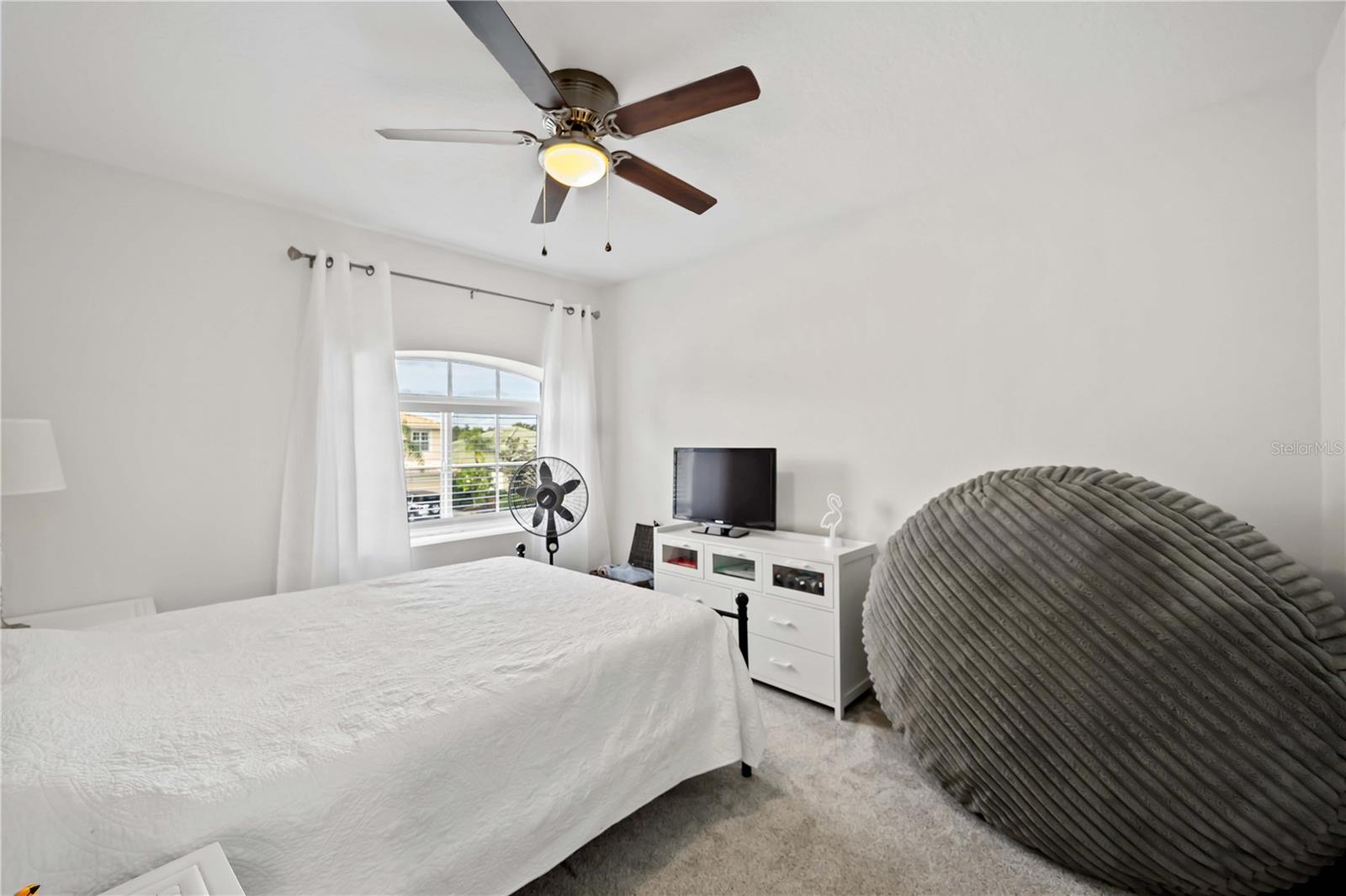 Image 37 of 61 For 339 Heritage Isles Way