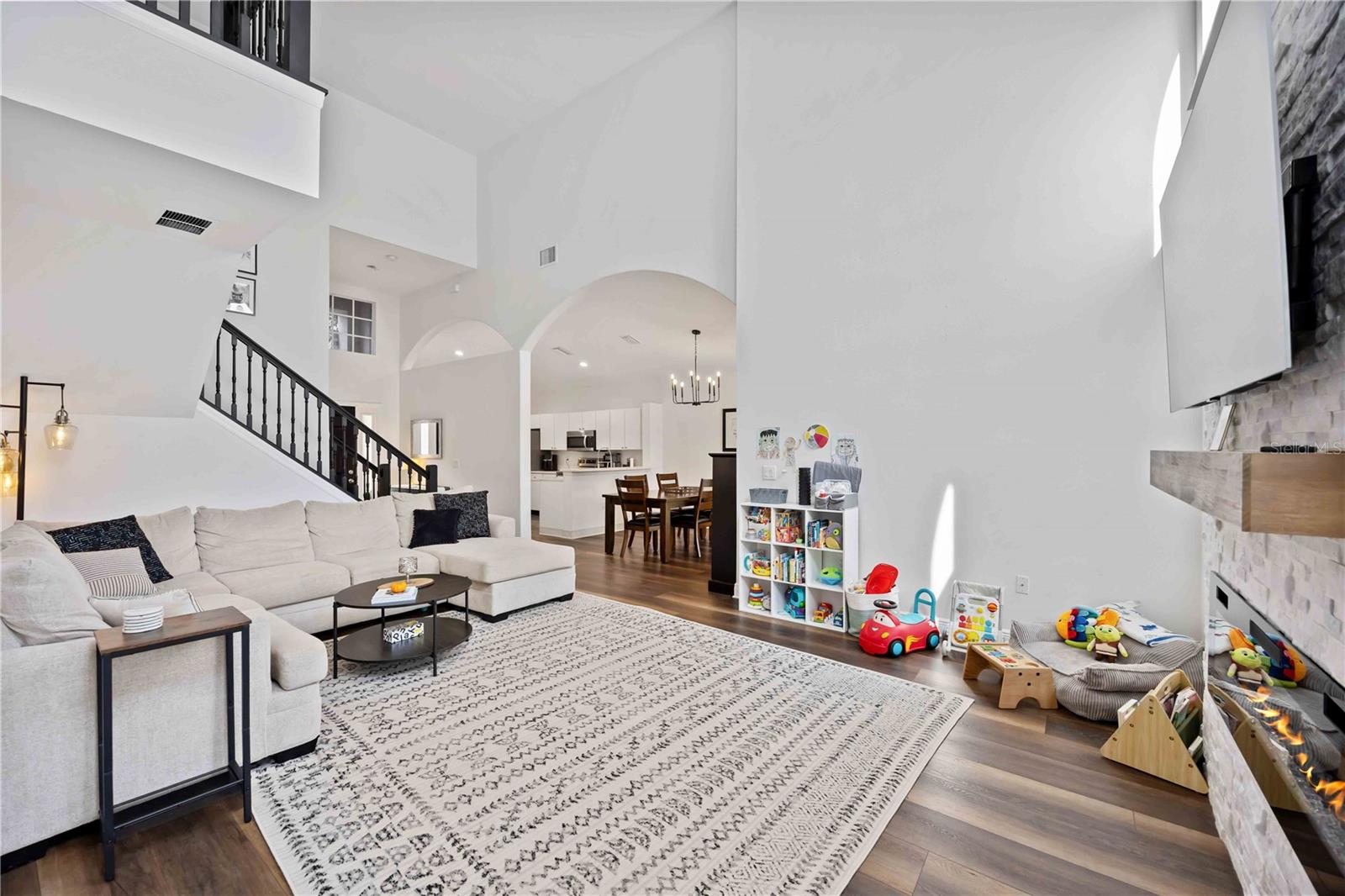 Image 9 of 61 For 339 Heritage Isles Way