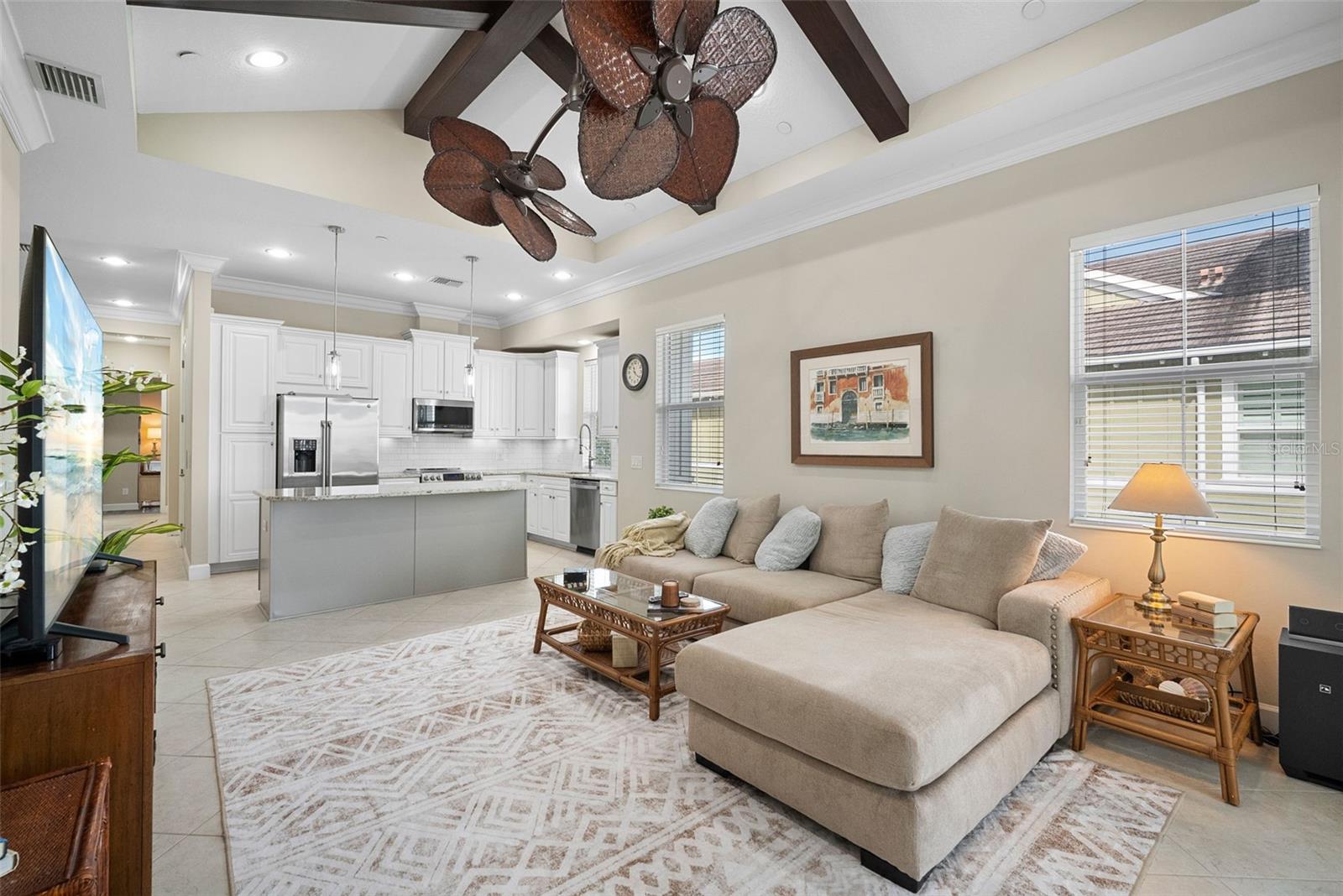 Image 20 of 100 For 315 Sapphire Lake Drive 201