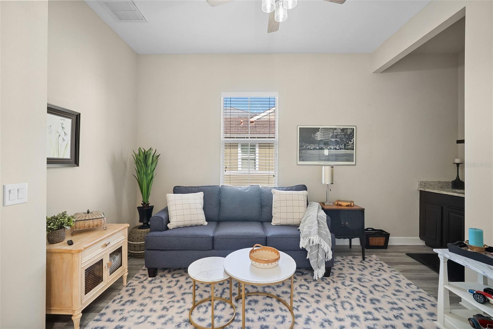 Image 46 of 100 For 315 Sapphire Lake Drive 201