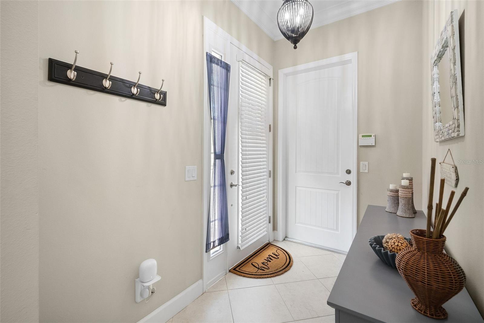 Image 8 of 100 For 315 Sapphire Lake Drive 201