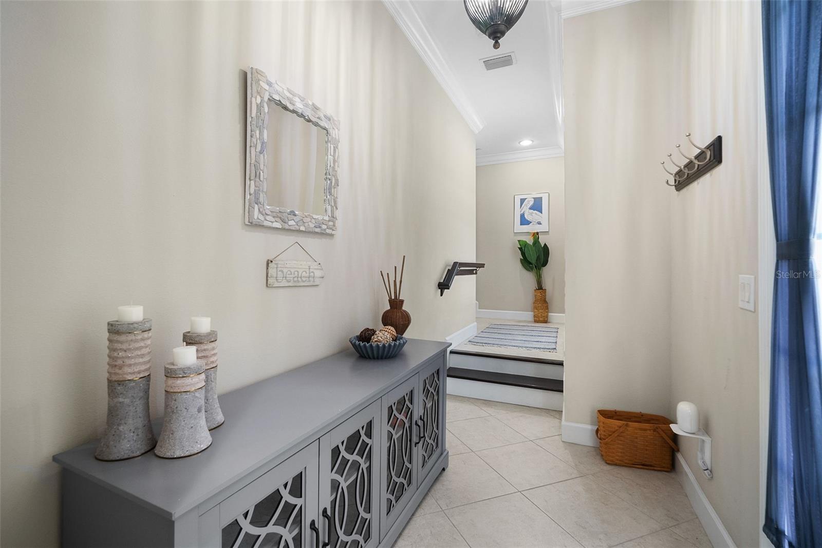 Image 9 of 100 For 315 Sapphire Lake Drive 201