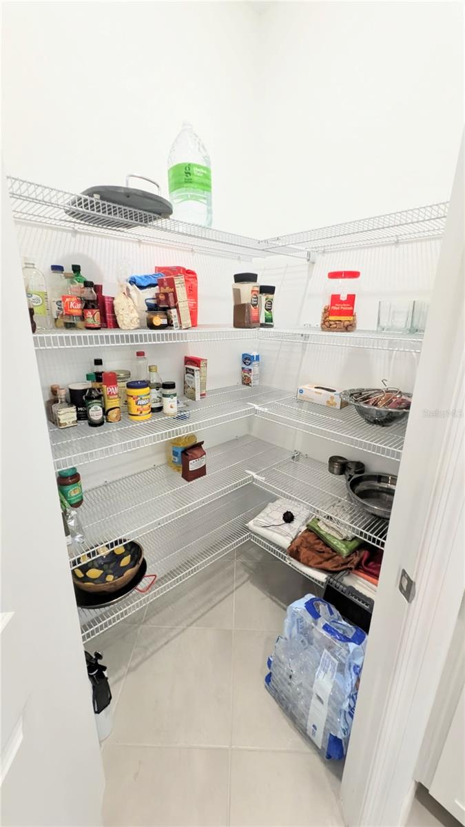 Image 12 of 49 For 5639 Honore Avenue 222