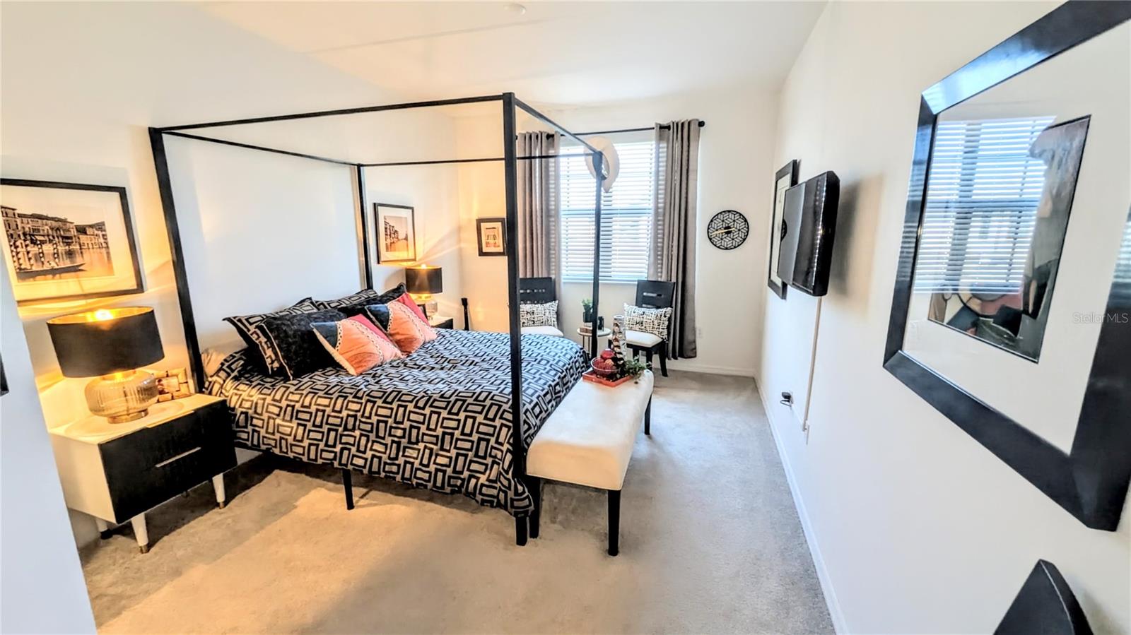 Image 26 of 49 For 5639 Honore Avenue 222