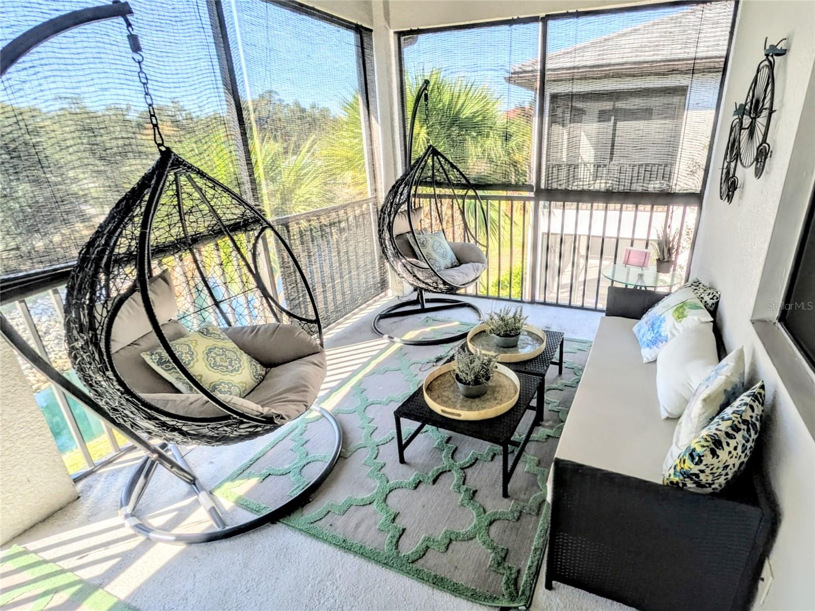 Image 37 of 49 For 5639 Honore Avenue 222