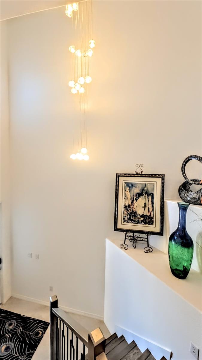 Image 40 of 49 For 5639 Honore Avenue 222