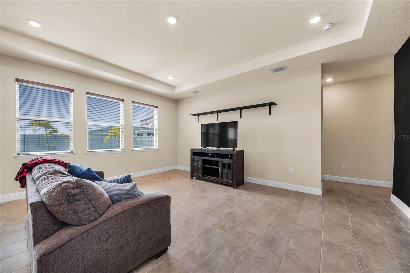 Image 11 of 80 For 108 Bright Ibis Avenue